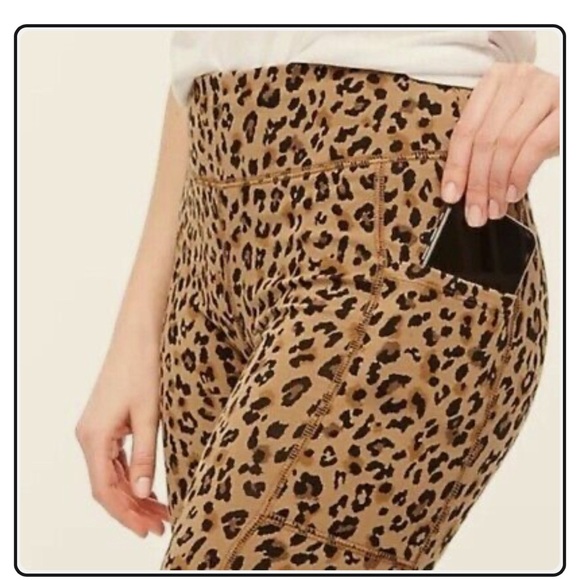 NEW J Crew Factory Animal Print High Rise Bike Shorts Size Small - Picture 2 of 7